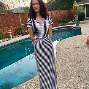 Black White Striped Maxi Dress Short Sleeve Scoop Neck Stretch Waist Size 8 S/M